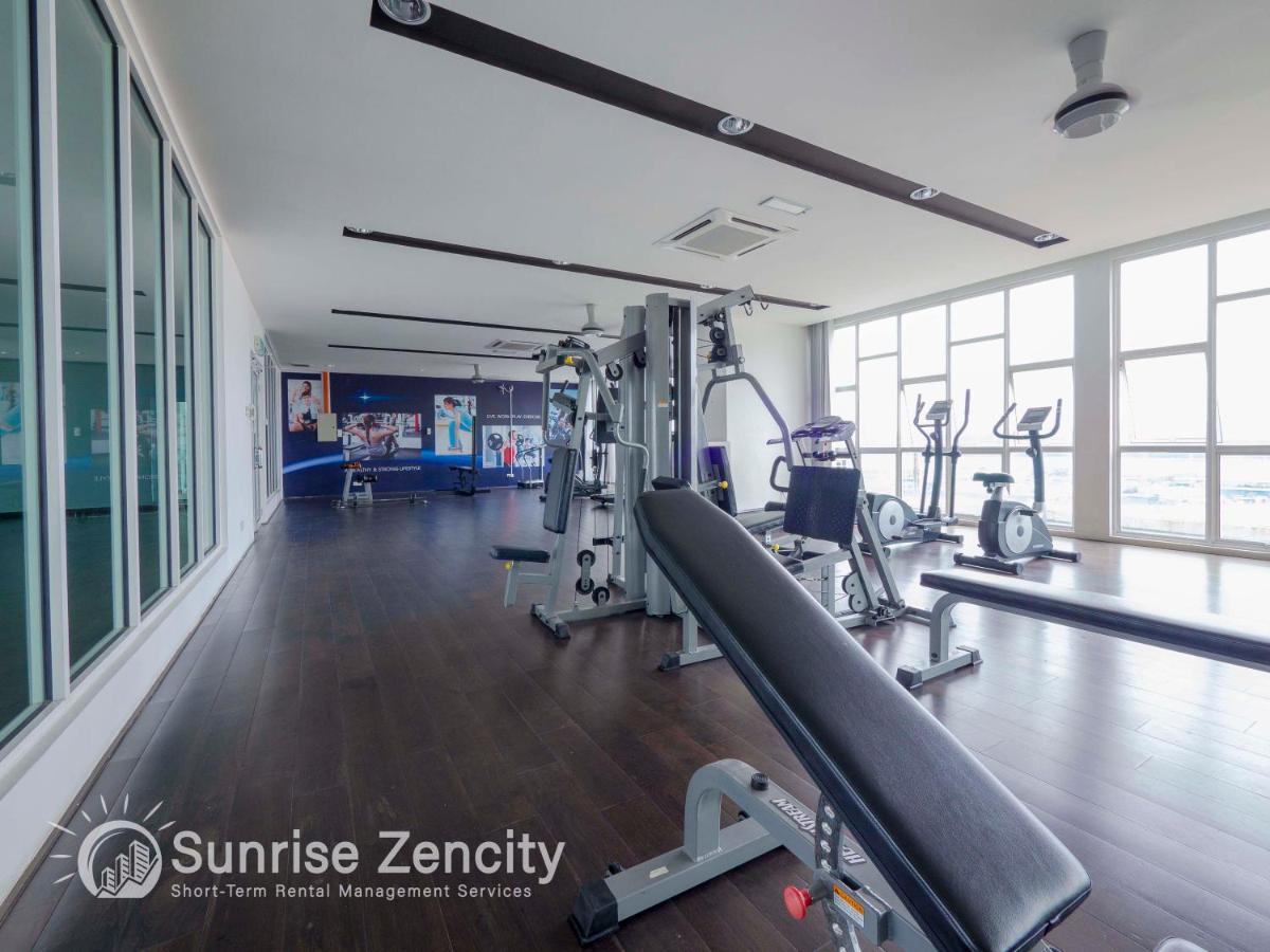 Seaview Condo Near Rf Mall, Food Court & Free Netflix Johor Bahru Luaran gambar
