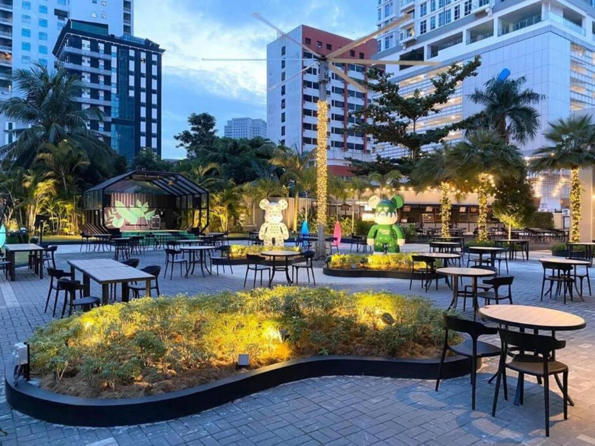 Seaview Condo Near Rf Mall, Food Court & Free Netflix Johor Bahru Luaran gambar